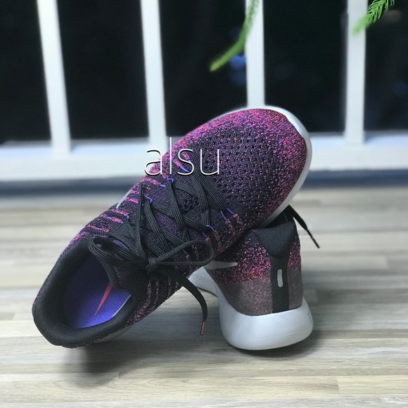 NWT Nike LunarEpic Low Flyknit 2 Violet Grey WMNS - Picture 6 of 8
